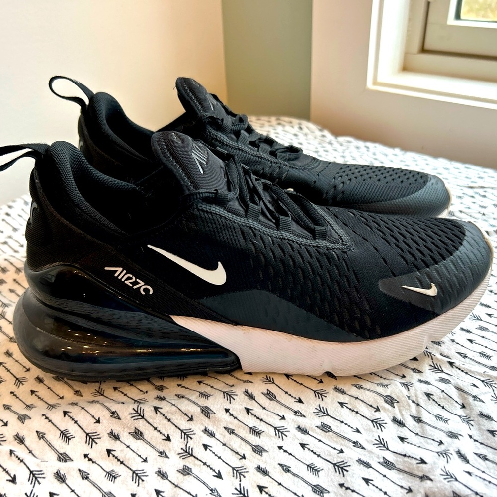Air max 270, black, men’s size 11 men